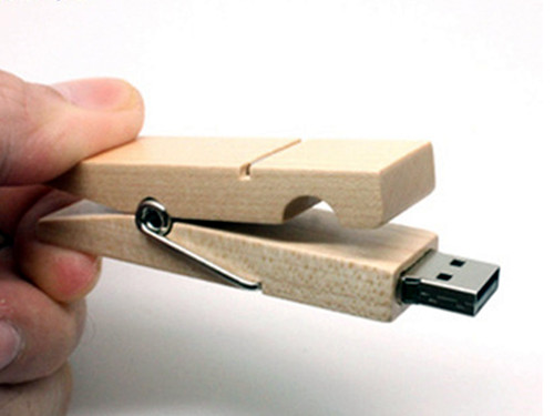 wood clothespin usb flashdrives,clothespin styled gifts,eco friendly wooden corporate giveaways