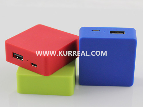 UL Certified Custom Square Power Banks with Rubber Finish 2200mAh Gifts