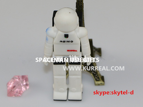 customized gifts for aerospace companies,spaceman shaped usb flash drives,aviation clients giveaways