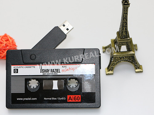 Custom Cassette Tape USB Flash Drives 8GB In Plastic Full Colour Stickers Printing