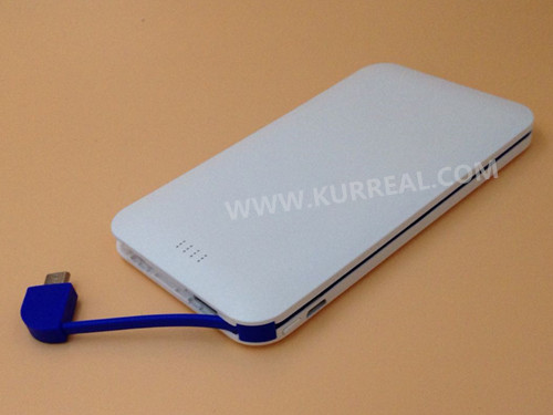 Buying Cheapest Customized Power Banks Battery Chargers 2600mAh Gifts Within Your Budget