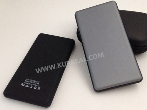 Boost Company Event by Advertising Promotional Customized Power Banks Phone Chargers Gifts Items