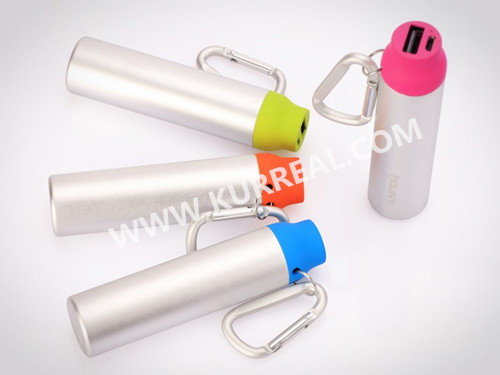 Promo Customized Aluminum Alloy Power Banks Chargers With Carabiner Function 2600mAh Gift Set UL Certified