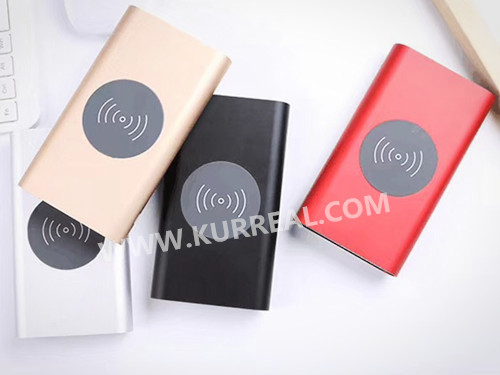 New Customized QI Metal Portable Wireless Charger Power Banks 10000mAh With Type C Function