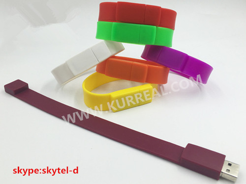 What is Customized Wristband USB Flash Drives, How does it Look Like